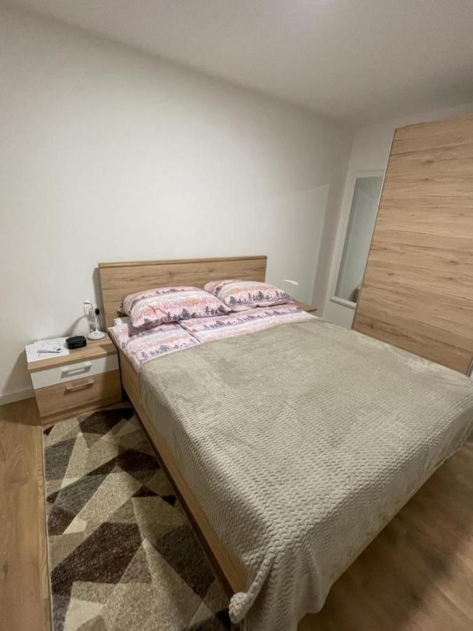 Apartmani Daisy Velika Gorica Bagian luar foto